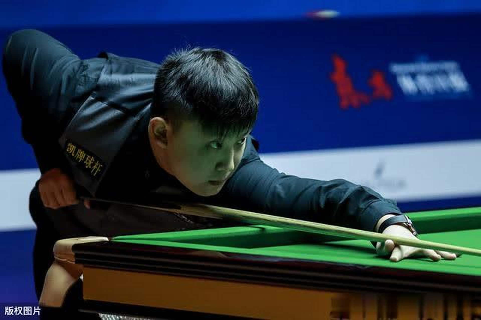 现了他在压 现了他在压