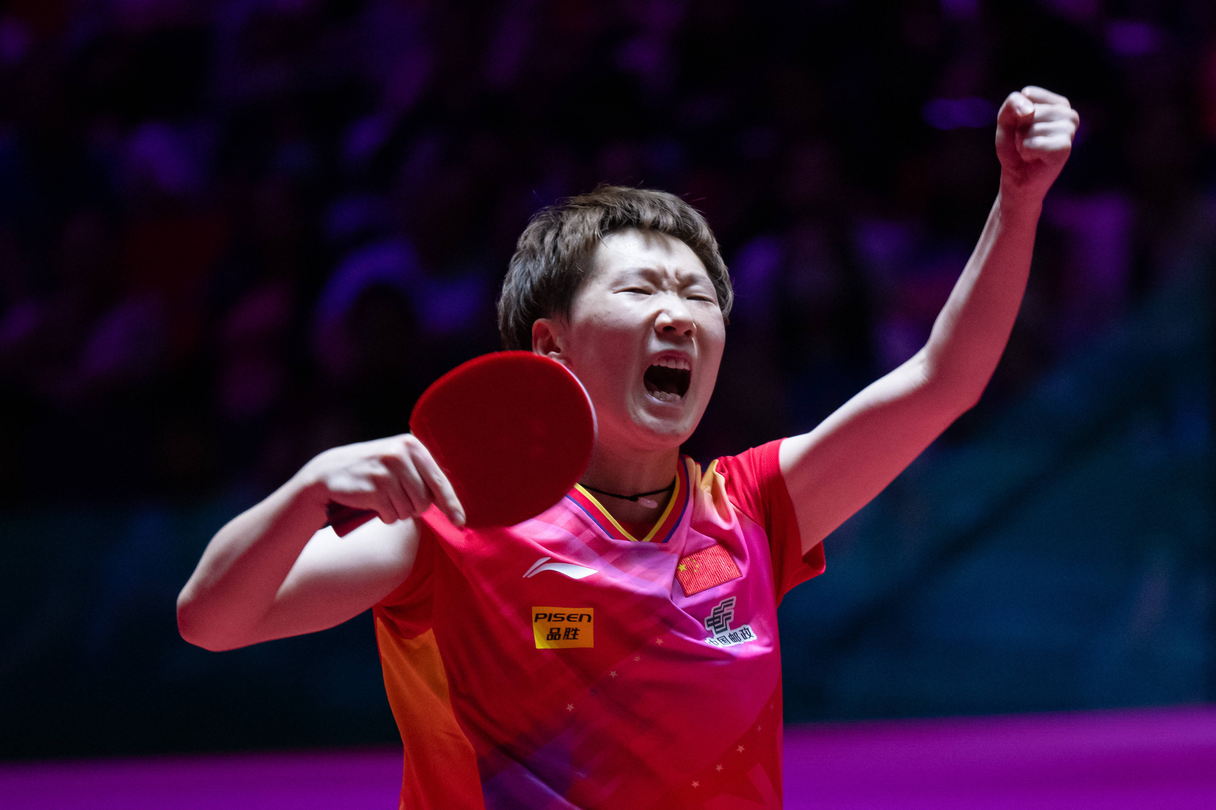 和阿布扎比 和阿布扎比