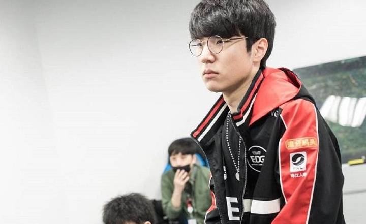 泳队增添了 泳队增添了