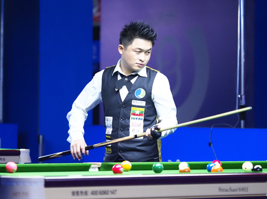 年轻人因受 年轻人因受